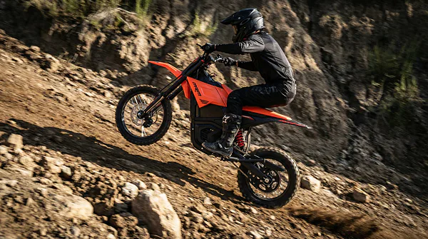 Elektrický pitbike MRM PitVolt 6000W 17"/14" černý