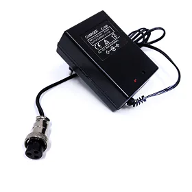 Nabíječka 12V pro kyselinové baterie