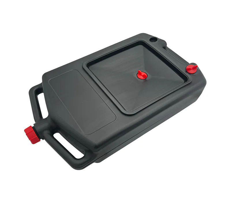 Kanystr pro vypouštění oleje z motoru