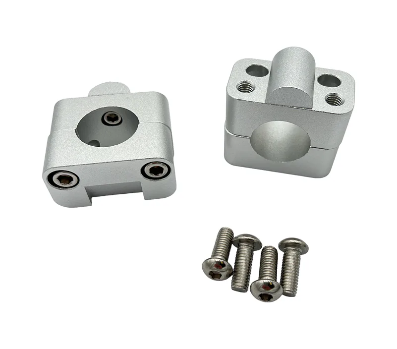 Redukce řídítek z 22mm na 28mm, stříbrná