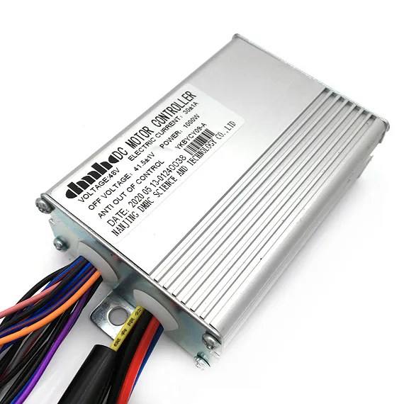 Řídící jednotka pro elektrické čtyřkolky 1000W48V, typ3