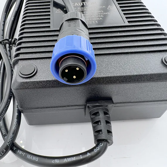 Nabíječka pro MiniRocket eDIRT 60V