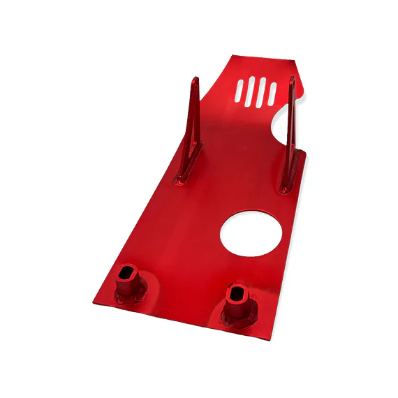 Kryt pod motor, červený