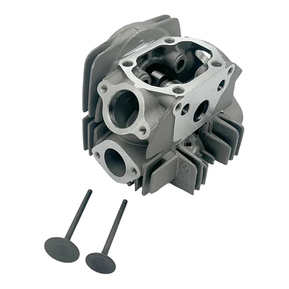 Hlava valca motora 110, 125ccm s vačkovým hriadeľom a ventilmi
